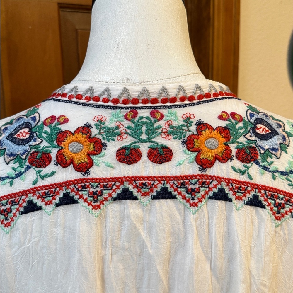 Johnny Was Multicolor Embroidered Tunic Size L - Picture 10 of 10